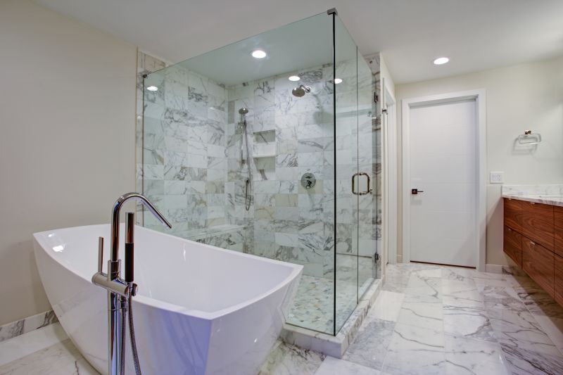 Contemporary Acrylic Tub